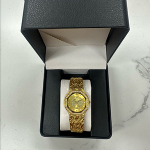 빈티지 월시 WOLSEY 18K GOLD CROWN 남성 쿼츠 시계 팝니다 상품 정보• 브랜드/모델명: 월시 이미지