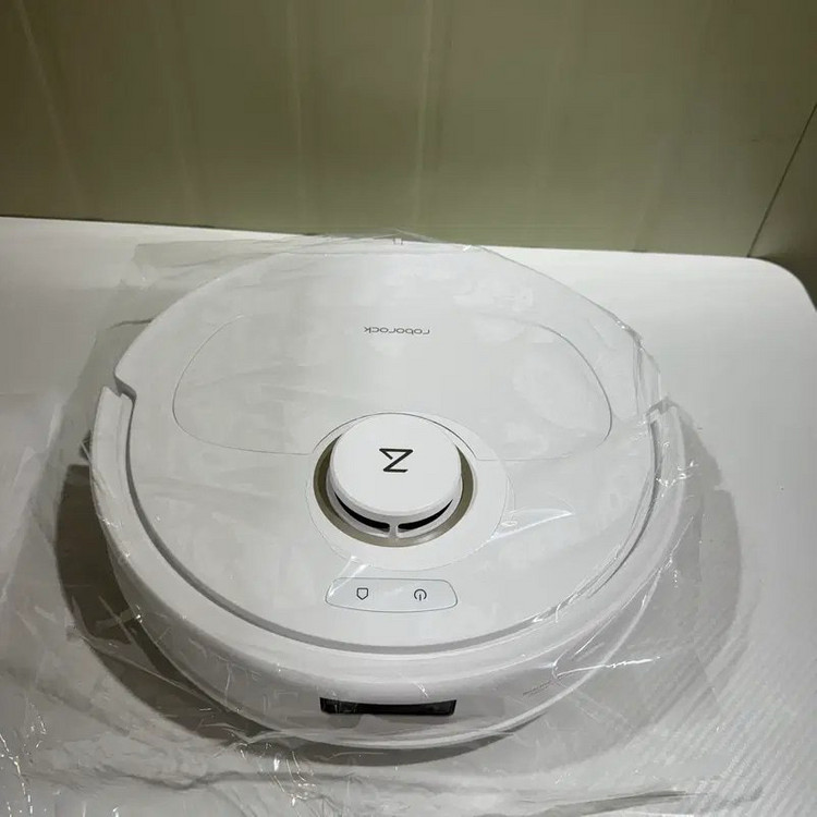 로보락 로봇청소기 Qrevo EdgeC 직배수(미사용) 판매합니다 이미지