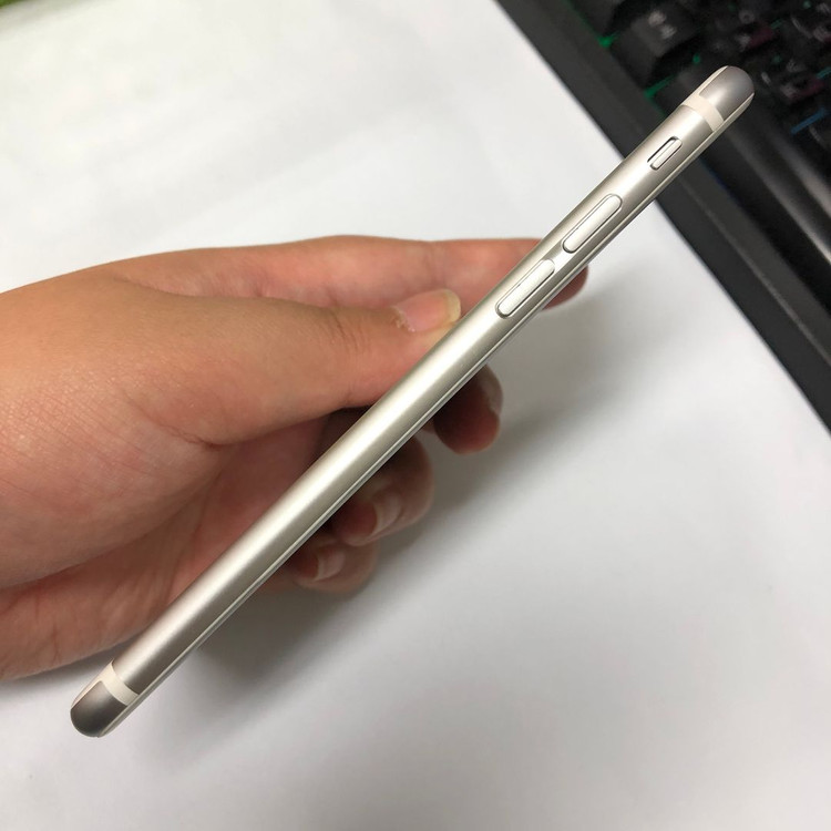 아이폰6S 128GB 실버 특S급 중고폰 배터리100% 기능정상 카메라정상 212849 이미지