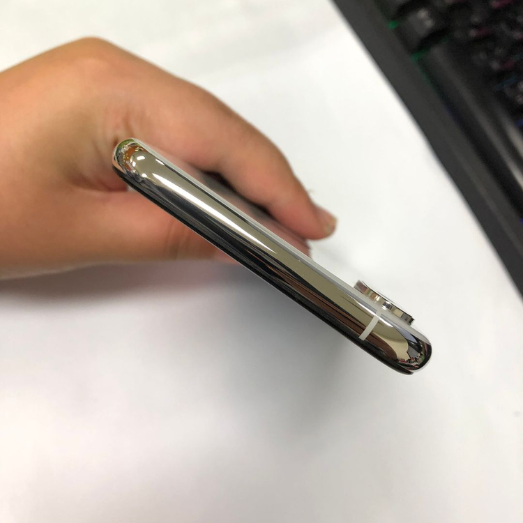 아이폰XS 256GB 실버 특SS급 중고폰 배터리100% 기능정상 카메라정상 212863 이미지