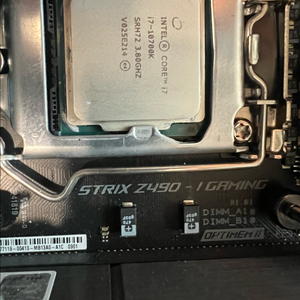 인텔CPU I7-10700K 아수스Z490 ITX메인보드 이미지