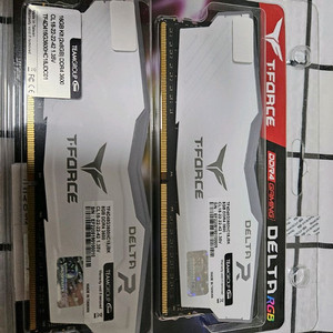 DDR4 16GB 게이밍 메모리 3600 이미지