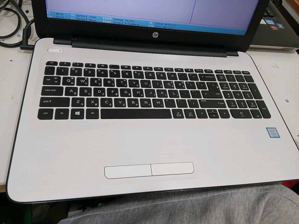 Hp 노트북 i5 7세대 부품용 이미지