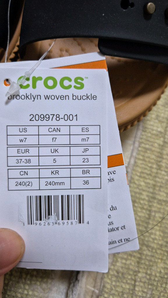 크록스]크록스 브루클린 우븐 버클 샌들 여성 키높이 슬리퍼 w7 이미지
