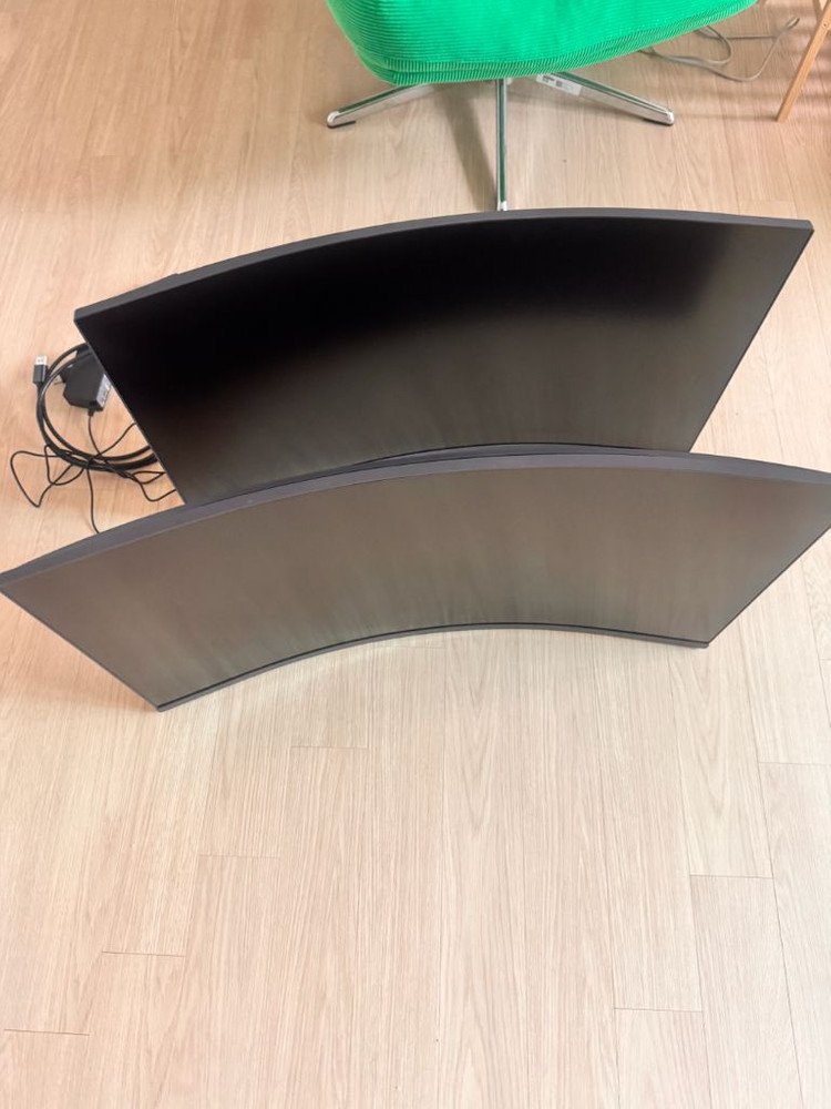 LG전자 울트라기어 게이밍 커브드 모니터 32GS60QC 80cm 32인치 QHD 이미지