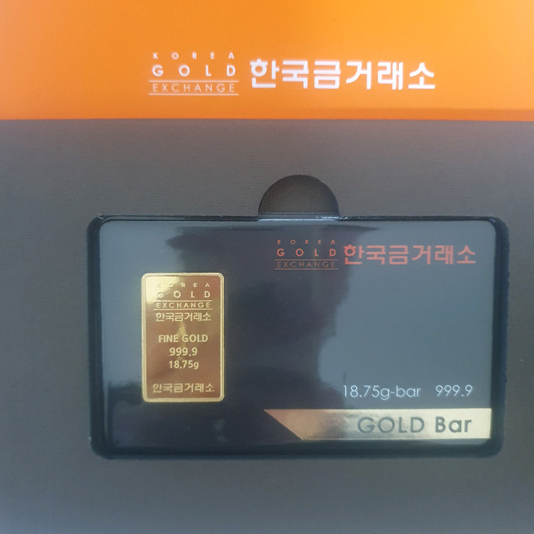 한국금거래소 순금 골드바 10돈 5돈 풀구성 이미지