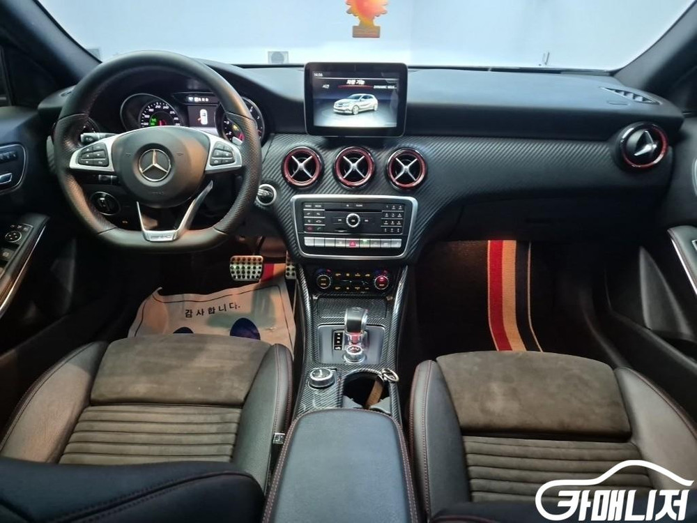 [벤츠]A클래스 W176 A45 AMG 4MATIC (5인승) #고유가특가 이미지