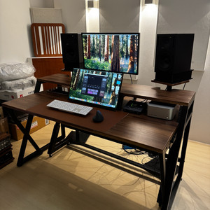 wavebone 미디데스크 headquarter, 스탠드 이미지