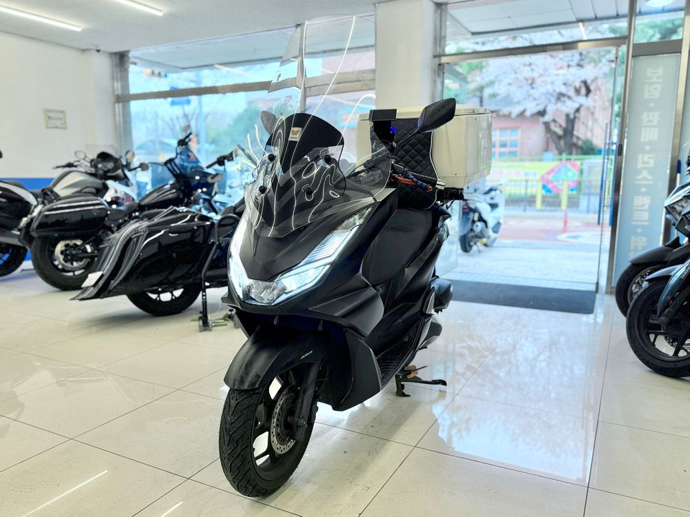 22년식 PCX125 / 57,XXXkm / 배달세팅 차량 판매합니다:) 이미지