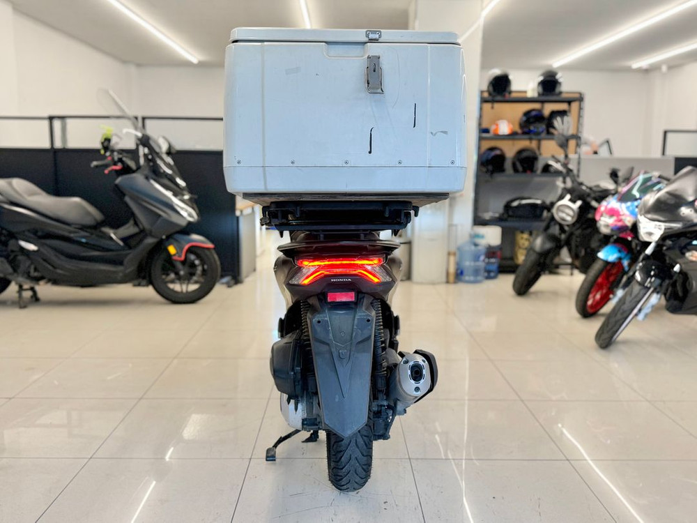 22년식 PCX125 / 57,XXXkm / 배달세팅 차량 판매합니다:) 이미지