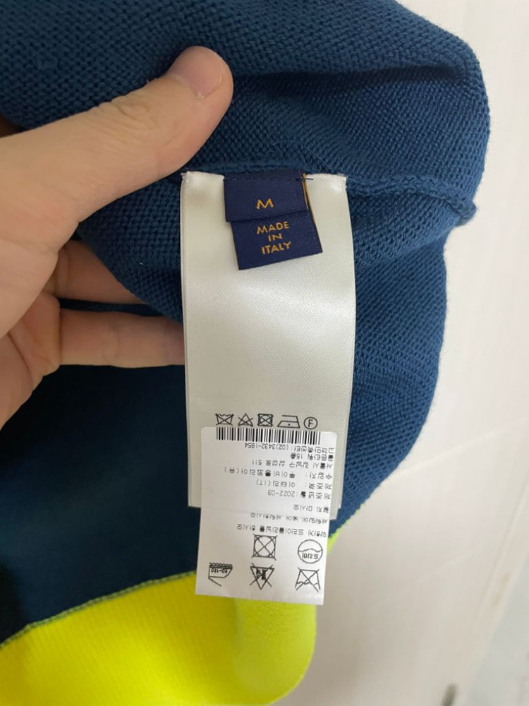 [M] 루이비통 인타르시아 로고 프린팅 니트 이미지