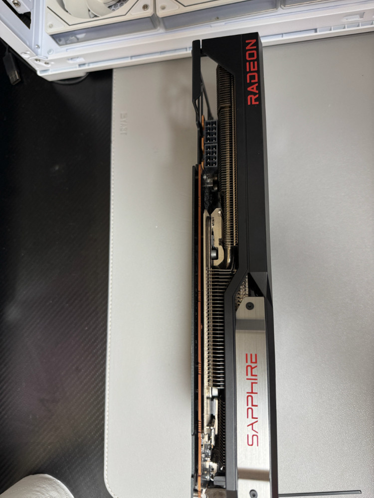 사파이어 rx 6800xt 펄스 판매합니다 이미지
