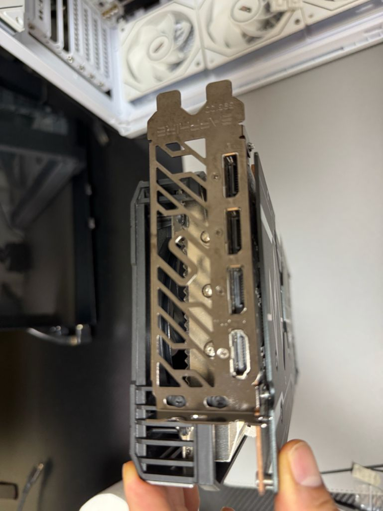 사파이어 rx 6800xt 펄스 판매합니다 이미지