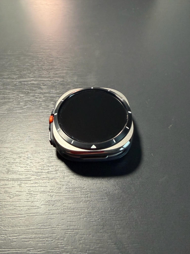 갤럭시워치 울트라 2025 티타늄 실버 47mm LTE 자급제 이미지