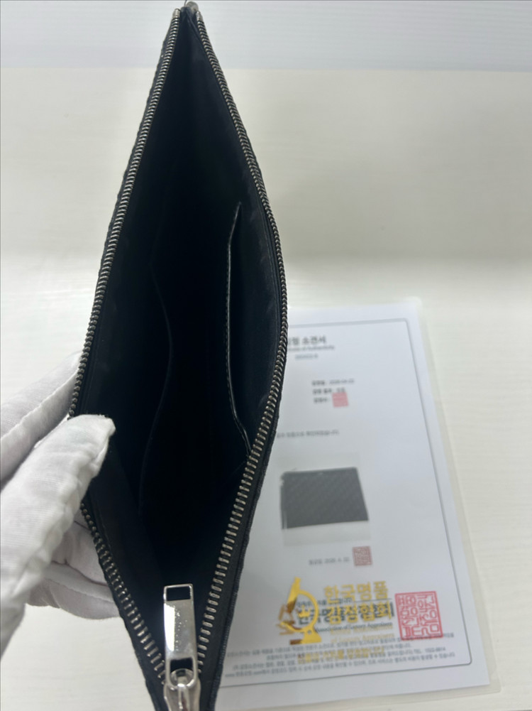 디올 블랙 오블리크 A4 자카드 지퍼 클러치 이미지