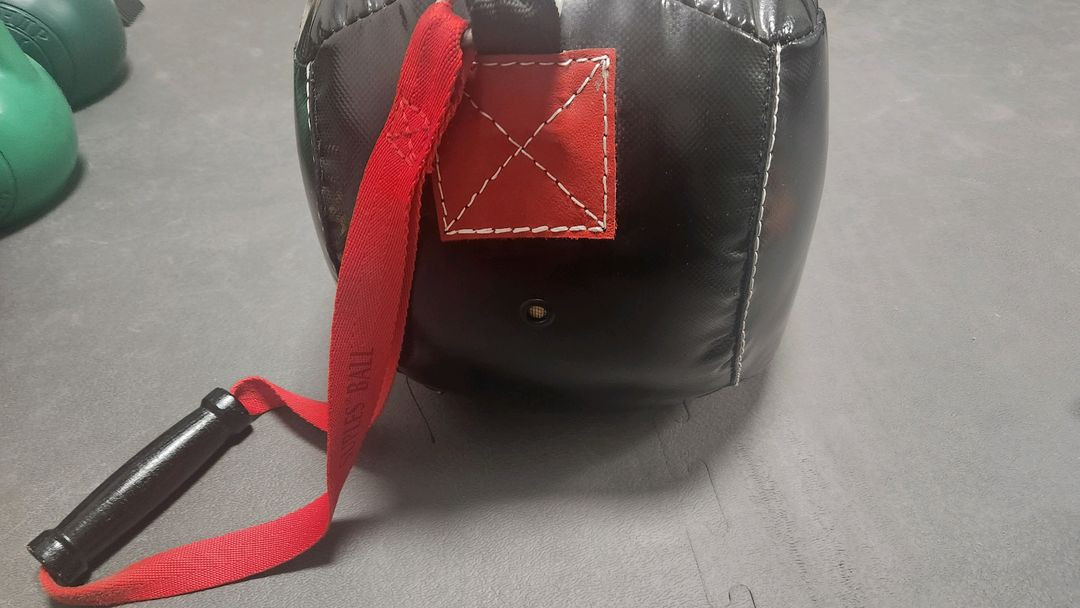 수플레스볼 4kg(정품) 이미지