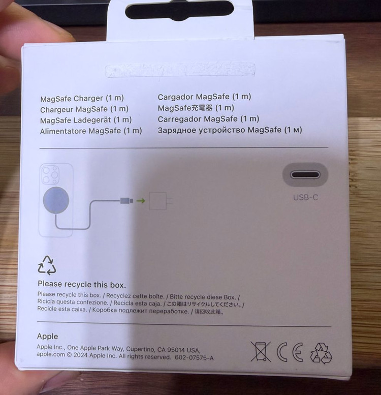 애플 정품 맥세이프 무선 충전기 신형 25w MagSafe C타입 1m 팝니다 이미지
