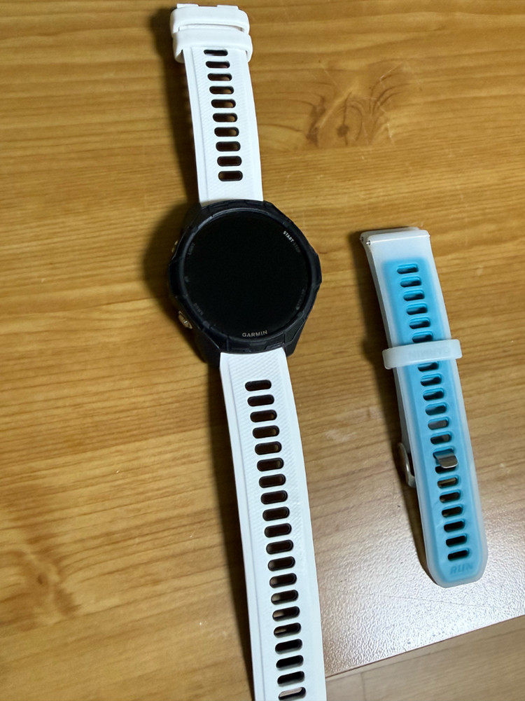 가민 포러너570 러닝 GPS스마트워치 화이트스톤/앰프 옐로우, 47mm 이미지
