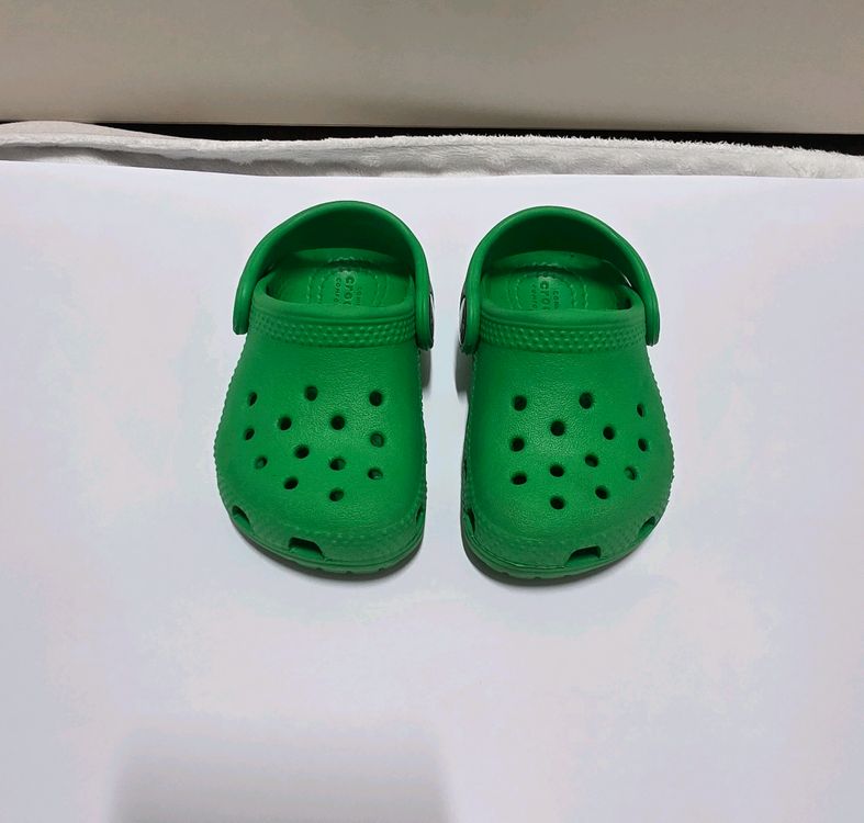 크록스키즈 C4 유아샌들 이미지