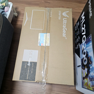 LG 울트라기어 27GP750 27인치 게이밍 모니터 이미지