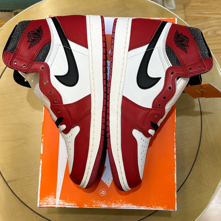 나이키 조던1 레트로 하이 OG 시카고 275 사이즈 팝니다. Nike 스니커즈 운동화 신발 이미지
