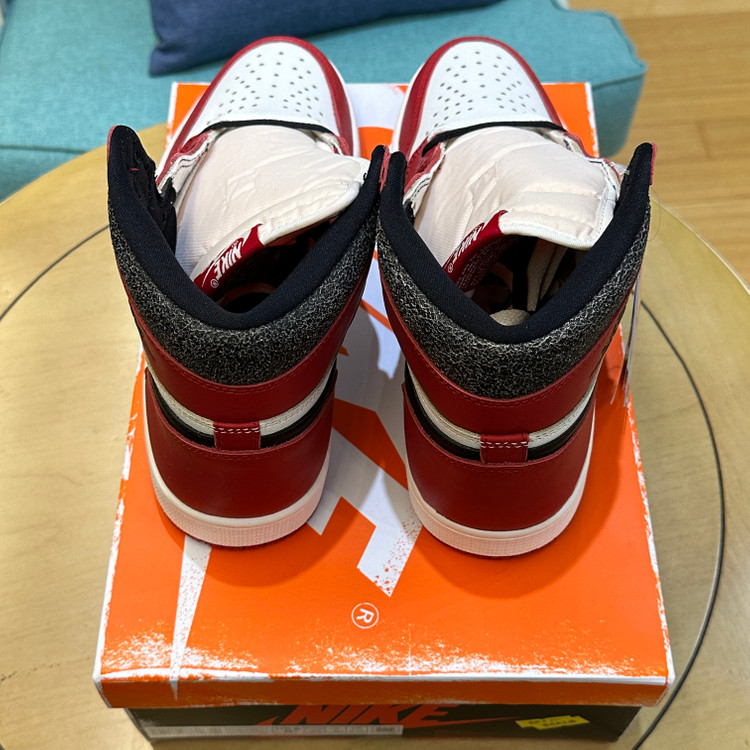 나이키 조던1 레트로 하이 OG 시카고 275 사이즈 팝니다. Nike 스니커즈 운동화 신발 이미지