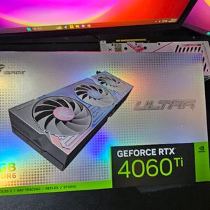 컬러풀 iGame RTX 4060 Ti ULTRA 8GB 3팬 팔아요. 이미지