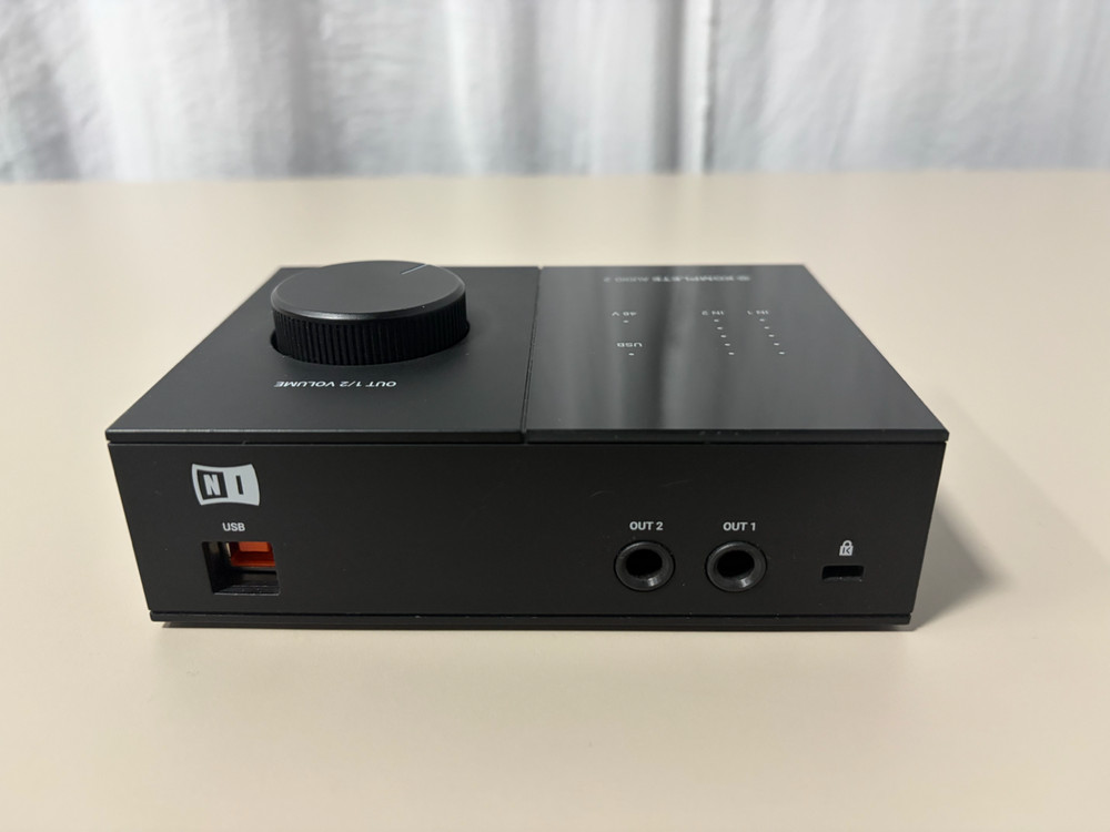 ni komplete audio2 오디오 인터페이스 이미지
