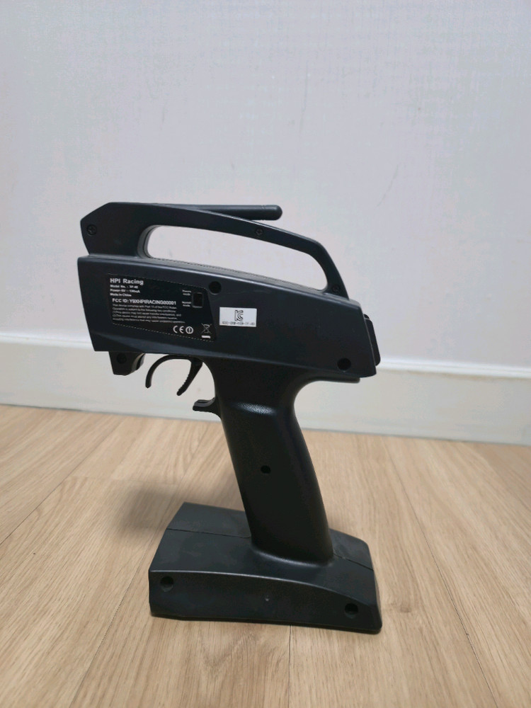 후타바 TF-40 2.4GHz RC카 조종기 이미지