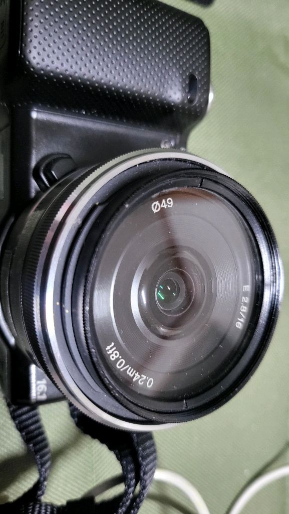 미러리스 카메라 소니 nex-5n 16mm 이미지