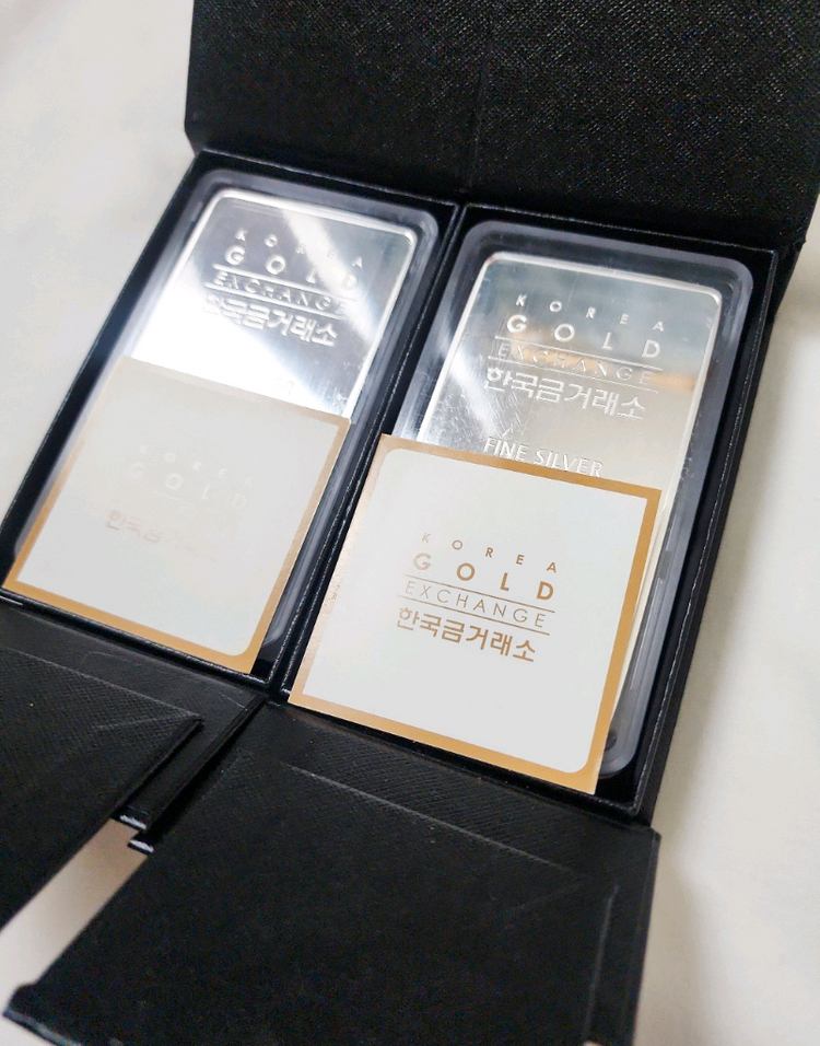 한국금거래소 실버바 1kg 이미지