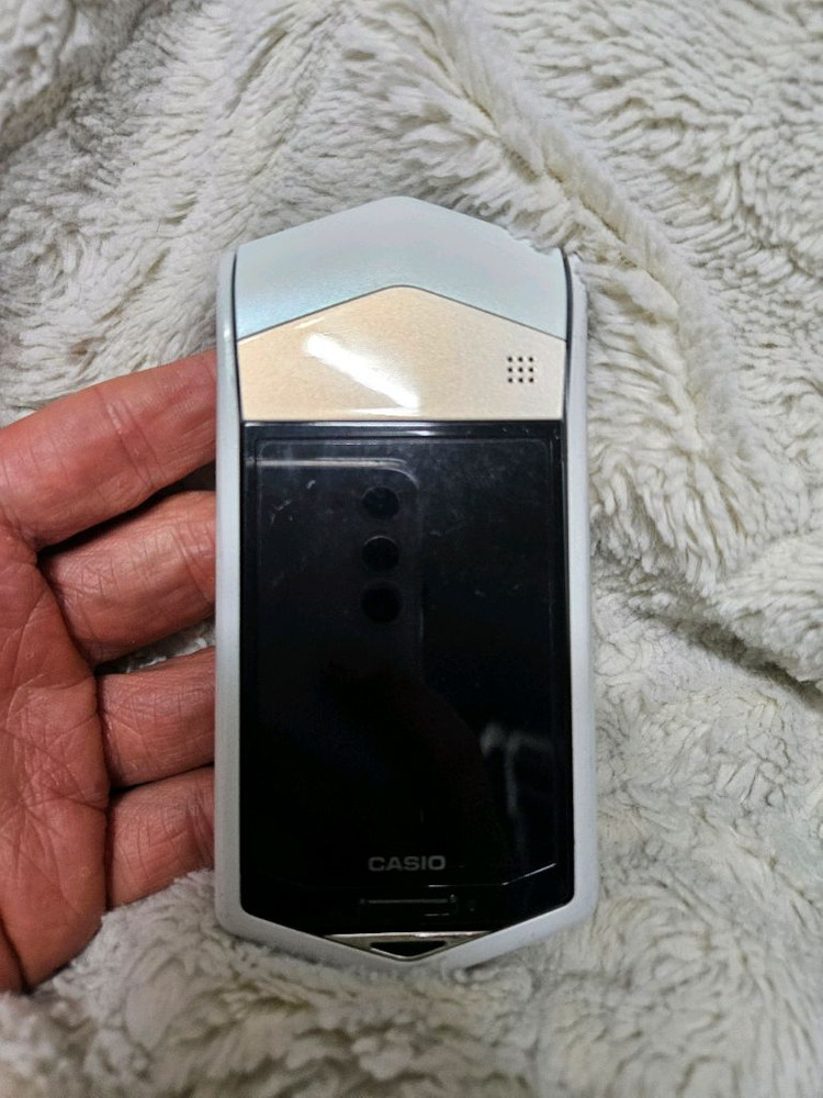 카시오 ex-tr70 레트로 디카 디지털카메르 이미지