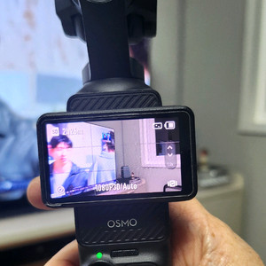 오즈모 포켓3 이미지