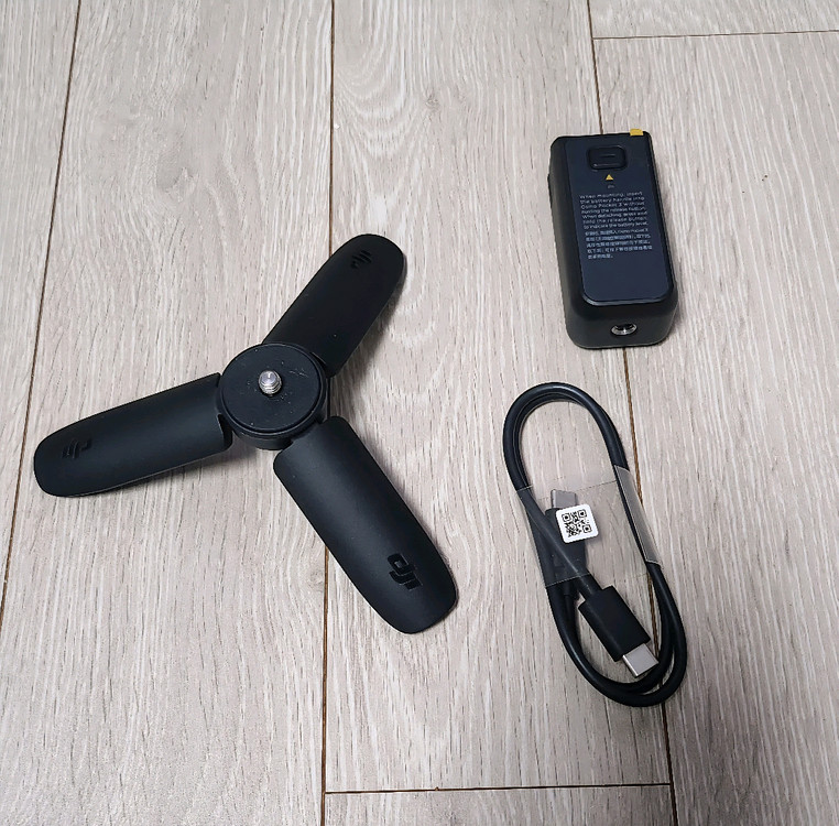 오즈모 포켓3 이미지