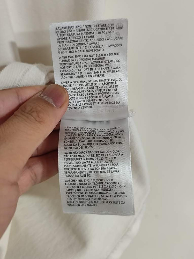 몽클레르 카라넥 티셔츠 마글리아 이미지