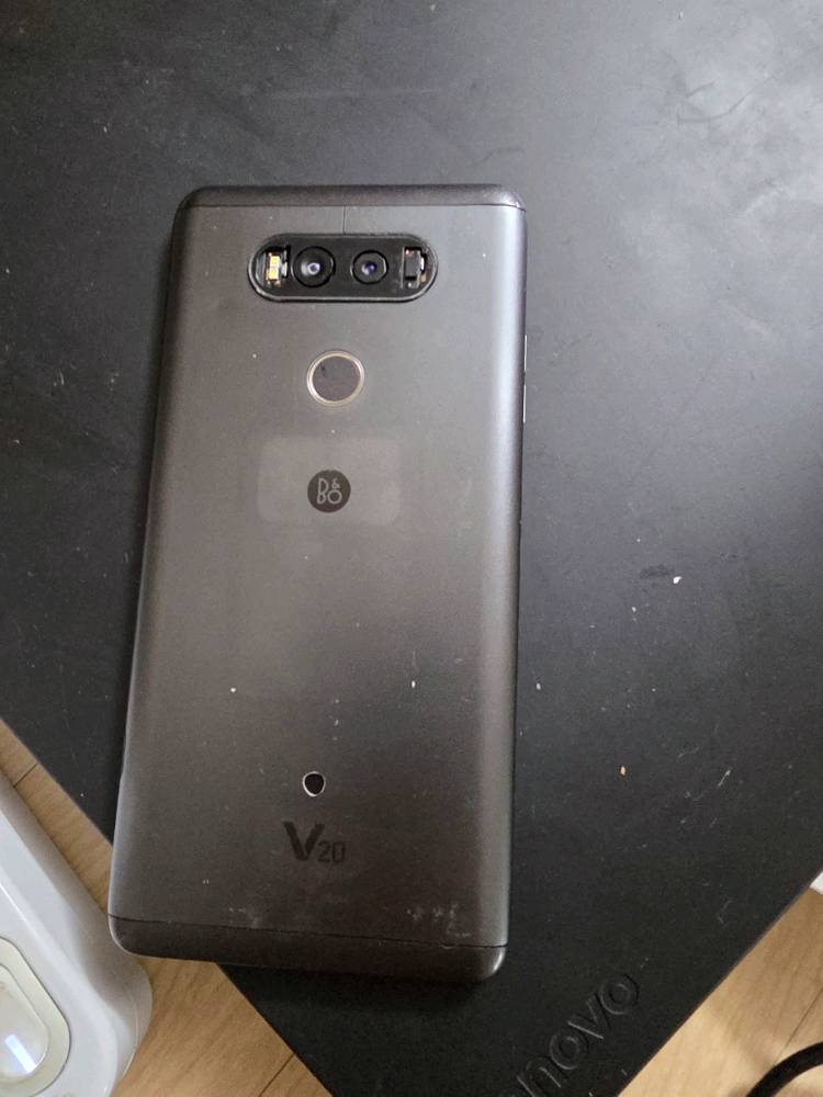 LG V20 이미지