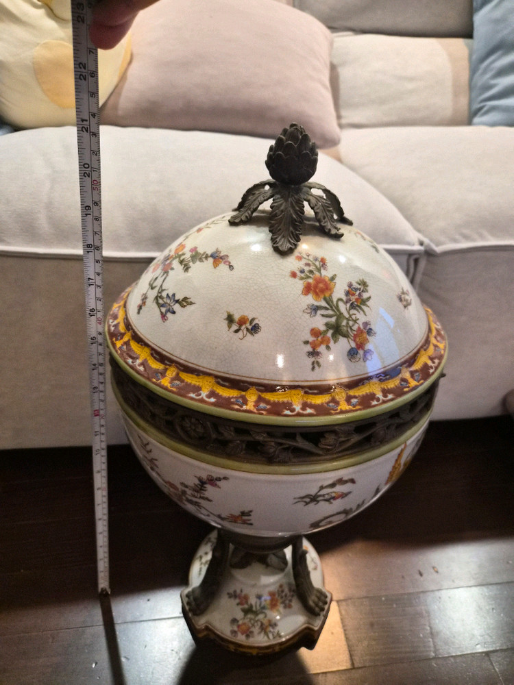Wong Lee 빈티지 1895 스타일 도자기 장식 화병 이미지