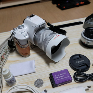 캐논 카메라 200D ii 화이트 + 40mm 팬케익 이미지