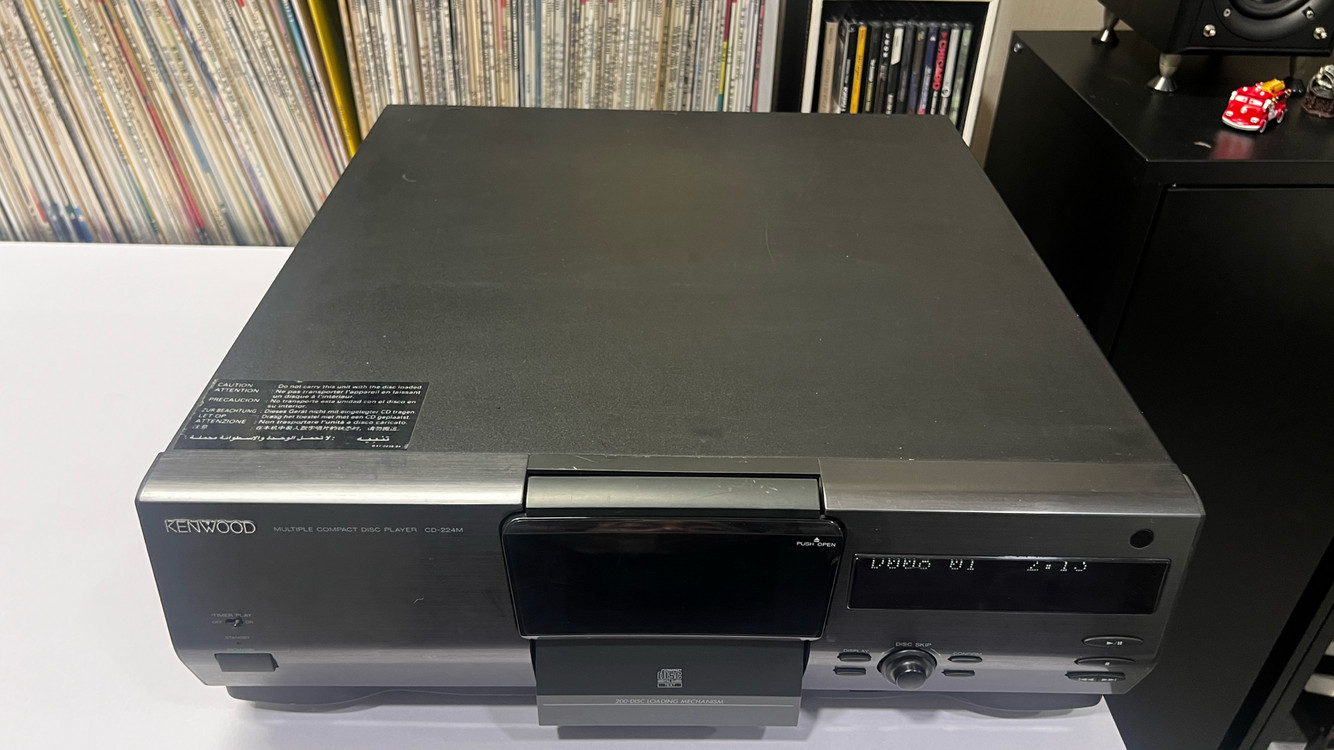 Kenwood CD 200장 쥬크박스 이미지