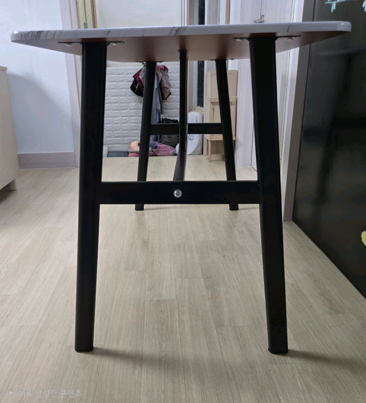 대리석 패턴 접이식 식탁 4인용 / 120cm / 세라믹흰색 실사용안한 새것팝니다 이미지