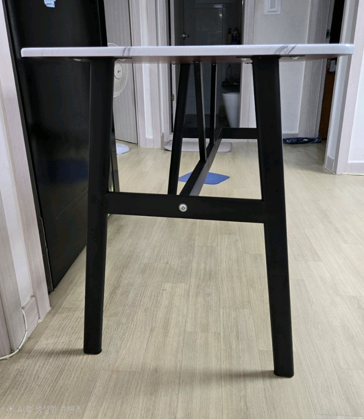 대리석 패턴 접이식 식탁 4인용 / 120cm / 세라믹흰색 실사용안한 새것팝니다 이미지