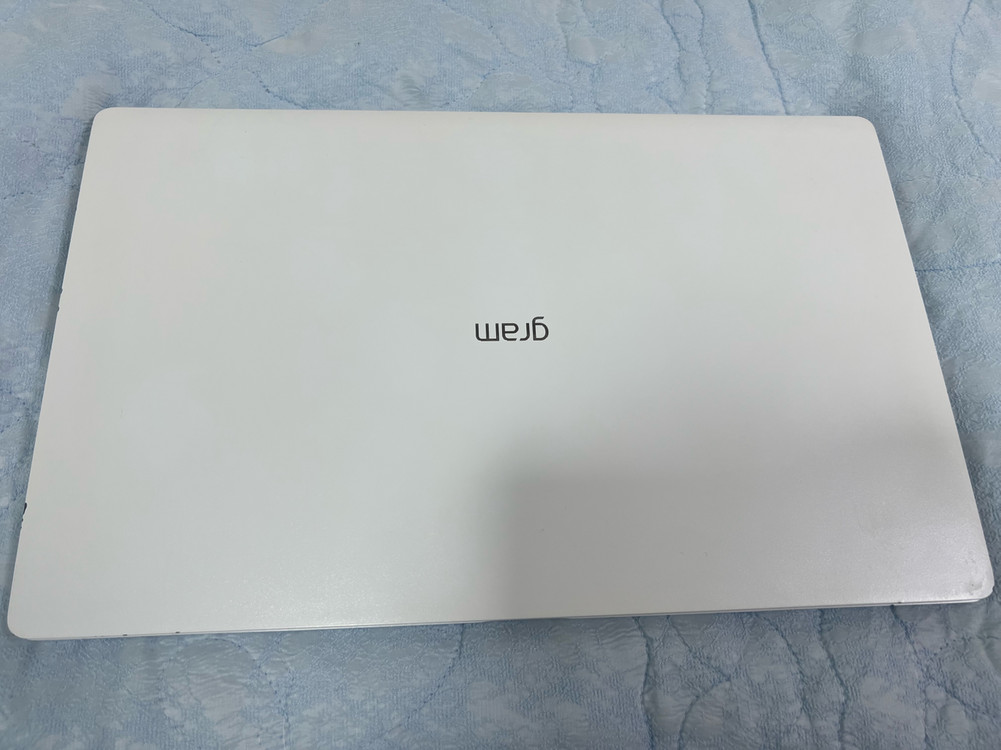 lg 그램 노트북 11세대 판매 (액정 이상) 이미지