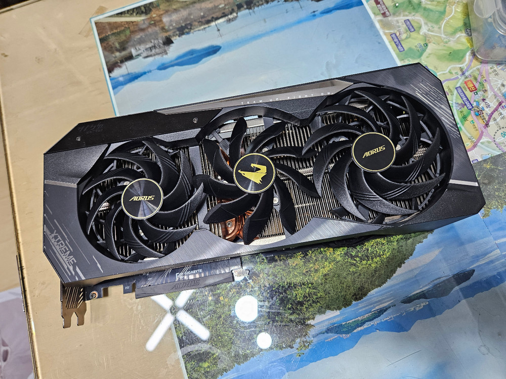 기가바이트 rtx3080ti 어로스 익스트리미 그래픽카드 팝니다 이미지