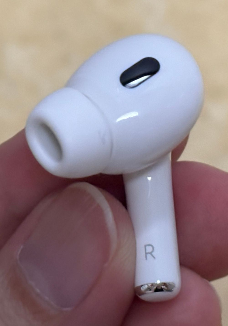 (중고) 에어팟 프로 2세대 (충전기, USB-C 케이블 미포함) 이미지
