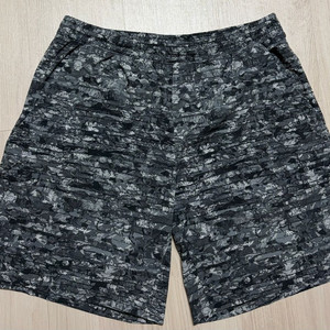 1회착용)Lululemon.남성반바지.남성운동복.헬스.러닝.기능성바지.룰루레몬.반바지.XL.XXL.크로스핏 이미지