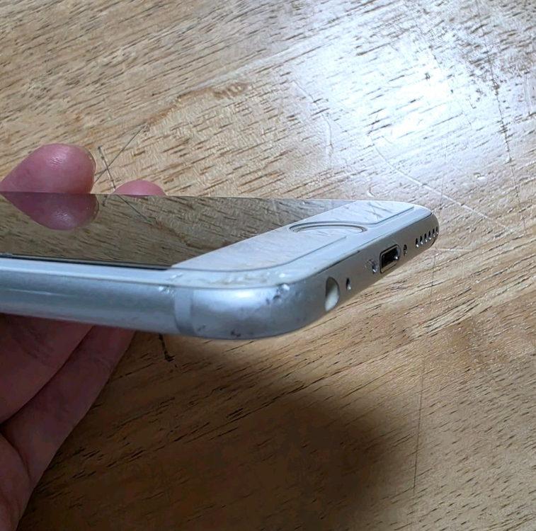 아이폰6s 화이트실버 64gb 이미지