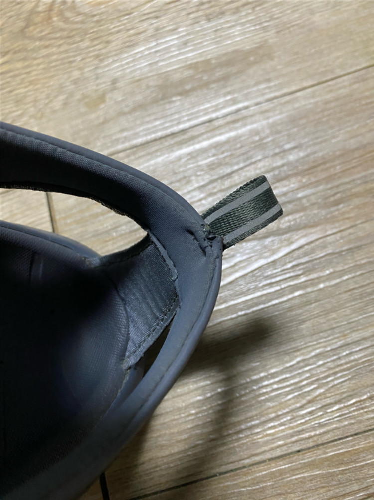 호카오네오네 호파라 샌들 품번 1106534-CTHY 이미지