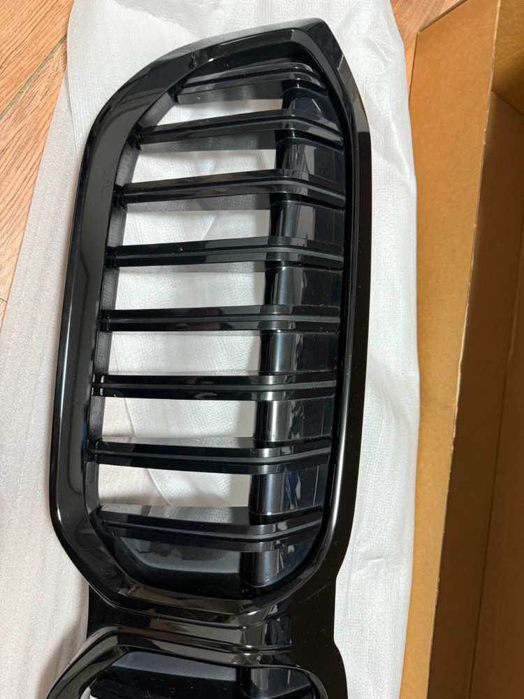 bmw g20 lci 3시리즈 순정그릴 이미지
