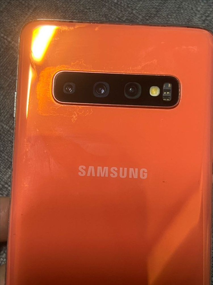갤럭시 S10 이미지