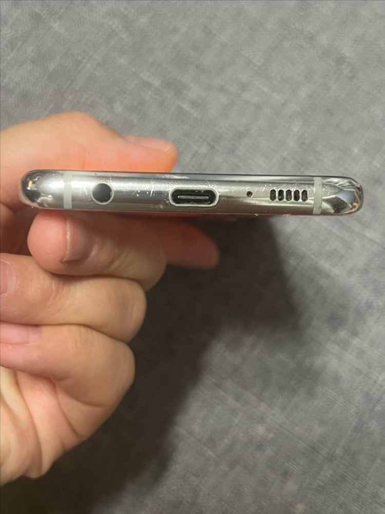 갤럭시 S10 이미지